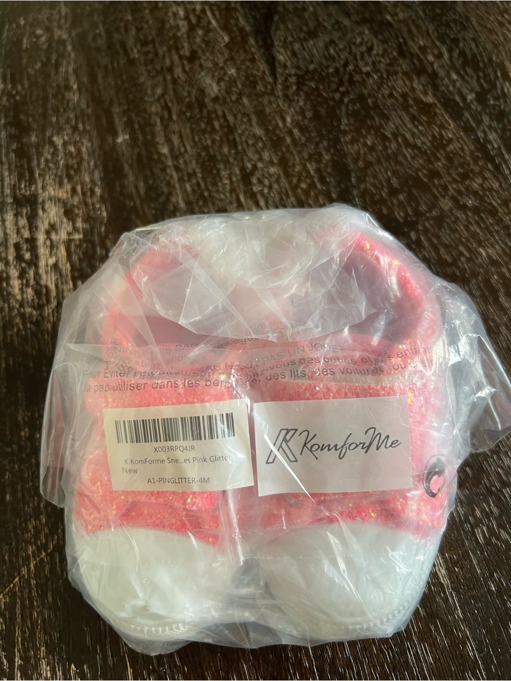 KomforMe Pink Glitter Baby Shoes